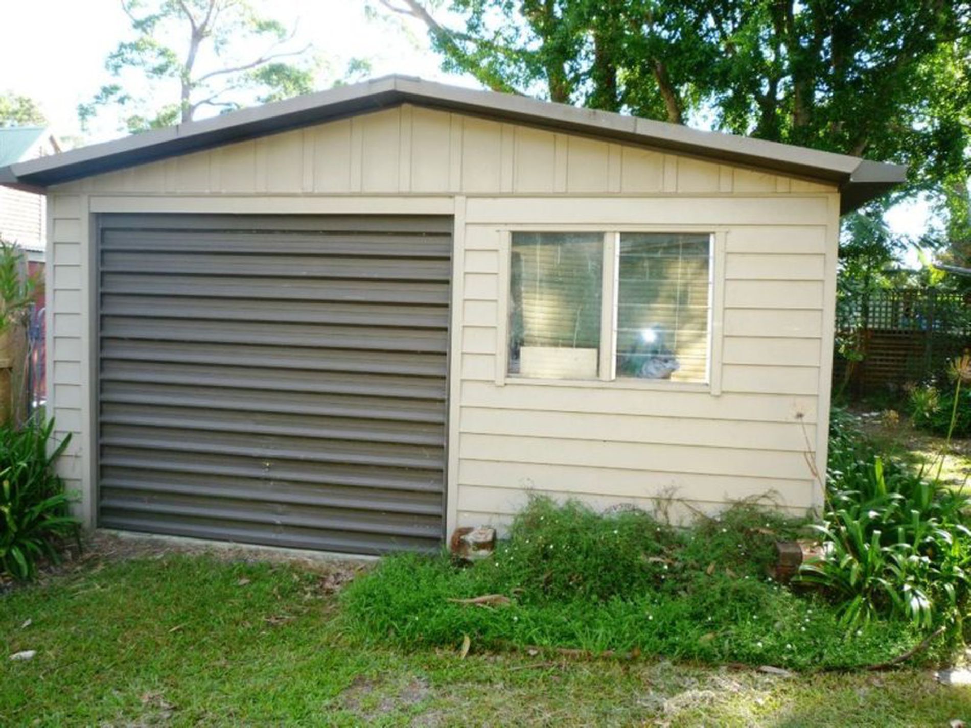 8 Beach Street, Lake Tabourie