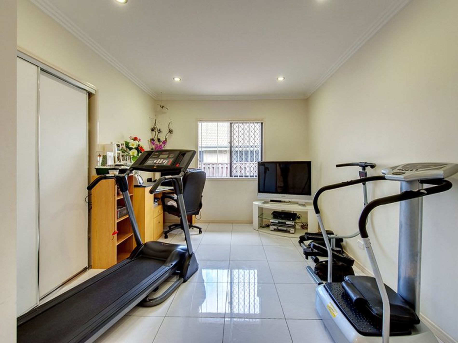 85 Cardena Drive, Augustine Heights