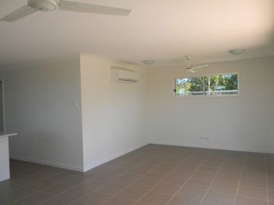 2 / B Greenhills Esplanade, Maleny