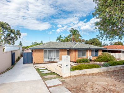 14 Buntine Way, Girrawheen