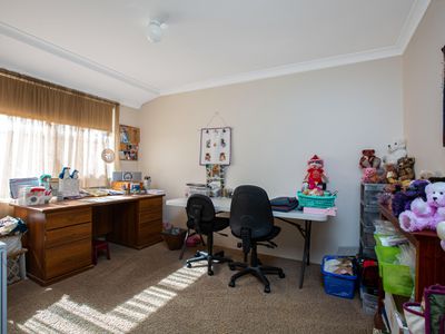 5 Emerald Way, Australind