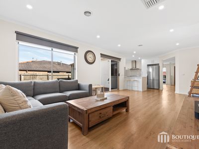 63 Langbourne Drive, Narre Warren South