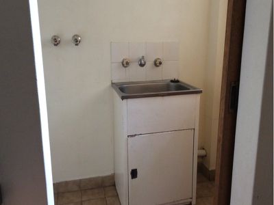 2 / 9 Melinda Grove, Lake Heights