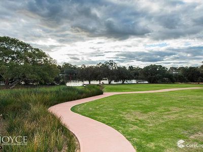 54 / 12  LODER WAY, South Guildford