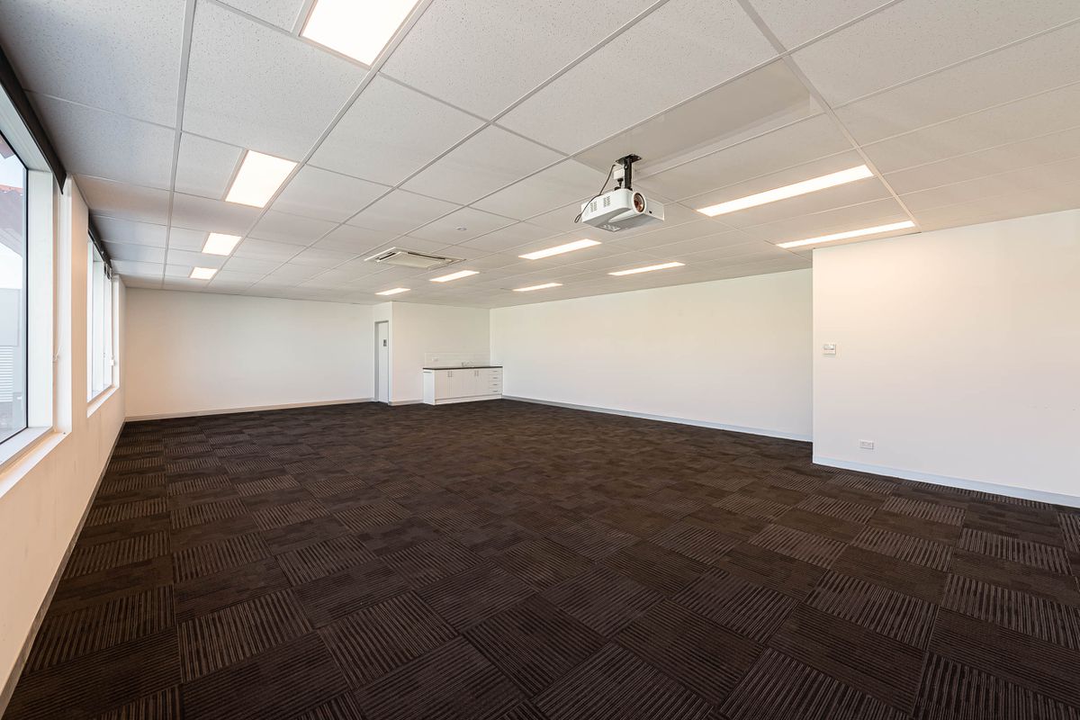 11 / 463 Somerville Road, Brooklyn