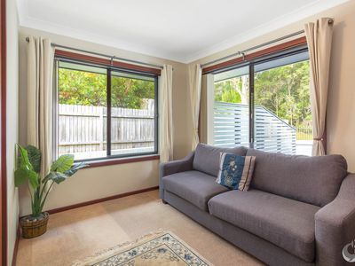 11 Mummaga Lake Drive, Dalmeny