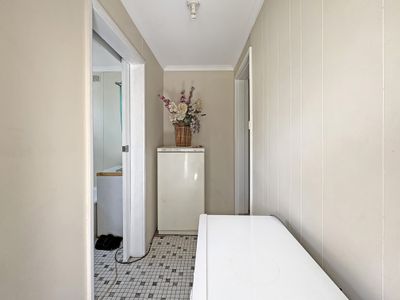 2-4 Breeza Street, Carroll