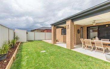 25 Farmdale Road, Pakenham