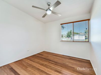 24 Bray Road, Lawnton
