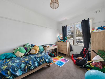 15 Heywood Cres, Seymour