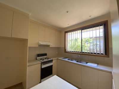 2 / 7 High Street, Werribee