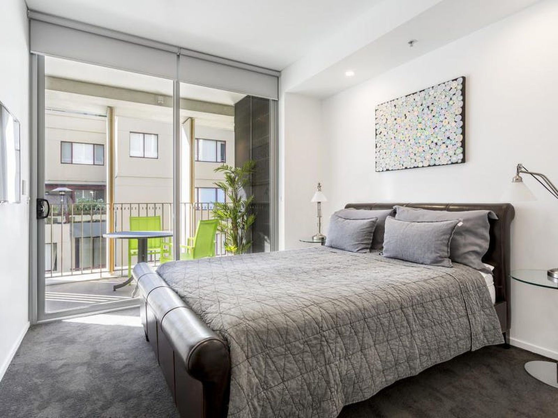 902 / 23 Pelican Street, Surry Hills