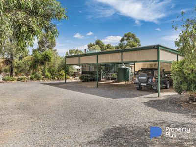 28 Calder Highway, Wedderburn