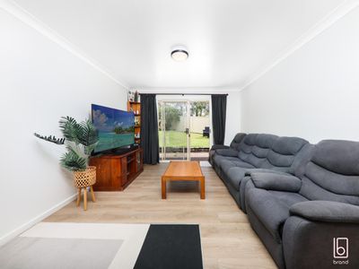 9 Japonica Close, Lake Haven