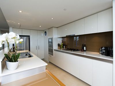 305 / 30 The Circus, Burswood