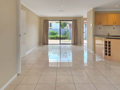 33 London Street, Eight Mile Plains