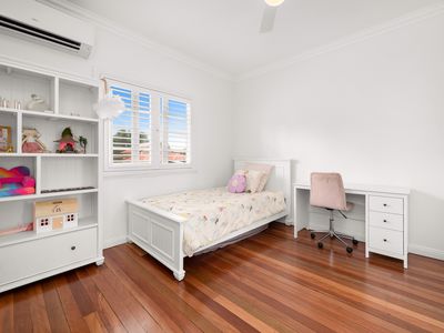 24 View Street, Kedron