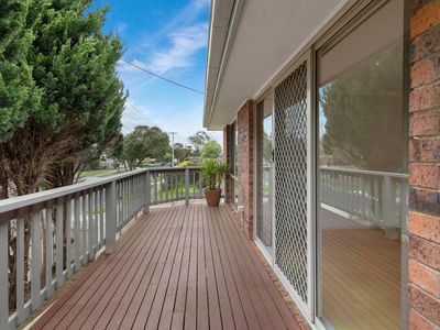 1 / 4 Maxwell Court, Langwarrin