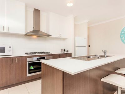 6 Farnese Way, Banksia Grove