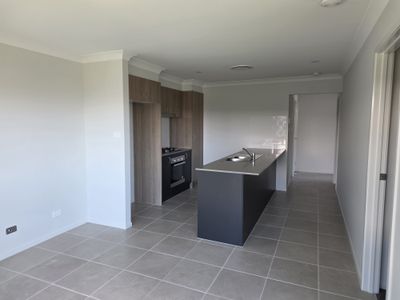 2/11 Millhouse Close, Farley