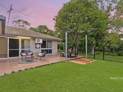 9 Casuarina Drive, Annandale