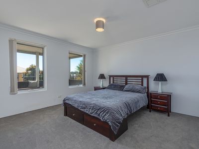 16 Harford Grove, Yanchep