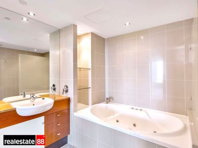 64 / 78 Terrace Road, East Perth