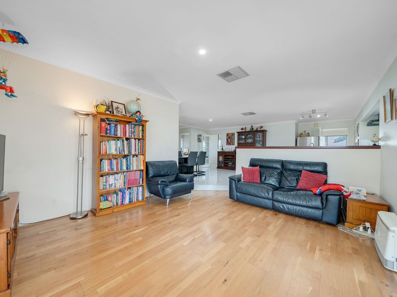 100 Bottlebrush Drive, Kiara