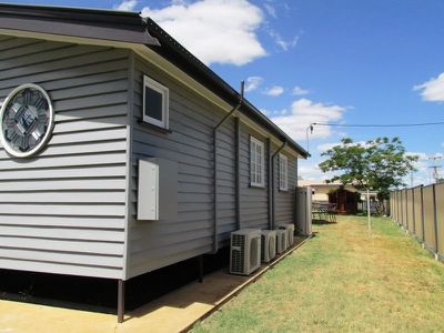 140 Emu street, Longreach