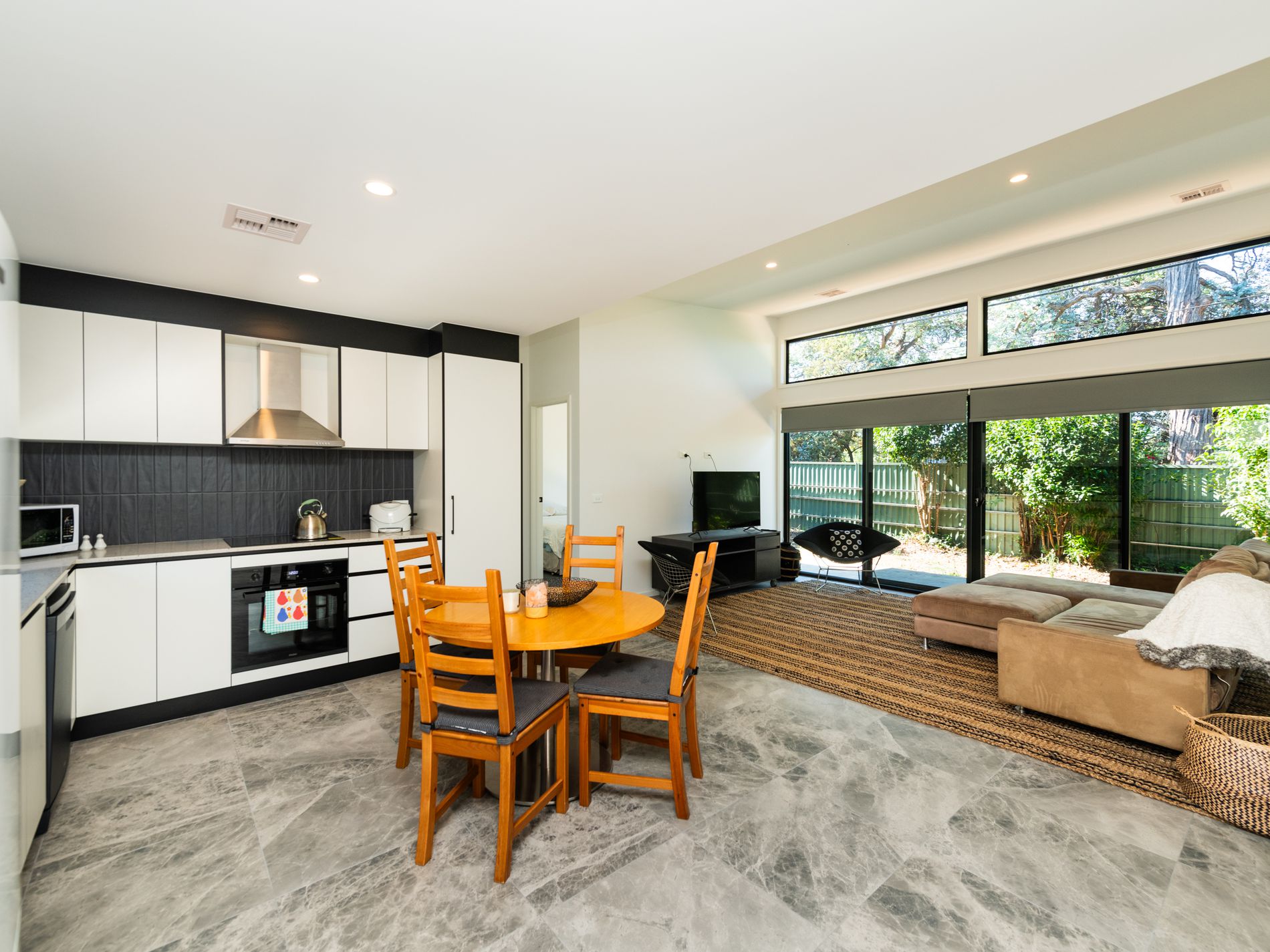 2 / 17 Renwick Street, Chifley
