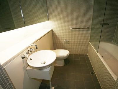 813 / 35 Shelley Street, Sydney