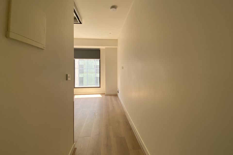 1020 / 572 St Kilda Road, Melbourne