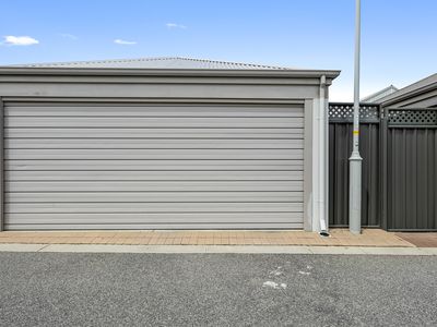 43 Sawooth Bend, Banksia Grove