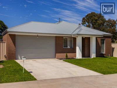 11 / 101 Pearce Street, Howlong