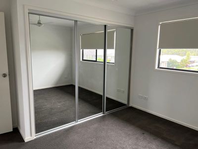 1 Mount Bowen Street, Park Ridge