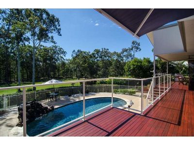 16 Tingara Court, Tewantin