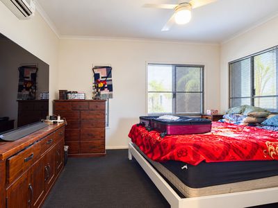 27 Minderoo Avenue, South Hedland