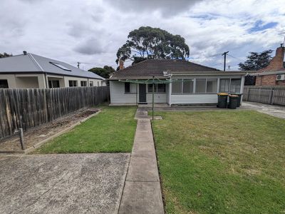 2 Murchison Court, Herne Hill