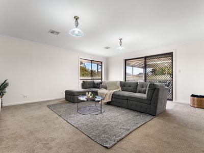 3 Elanora Avenue, Morphett Vale