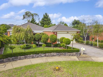 16 Skylark Court, Lara