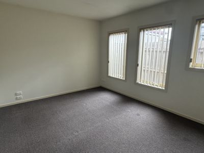 2/10 Matlock Street, Herne Hill