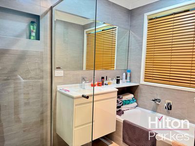 36 Woodley Crescent, Glendenning