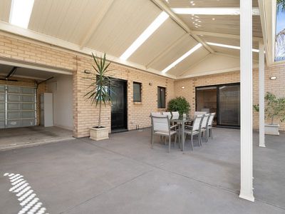 2 / 26 Elliott Avenue, Holden Hill