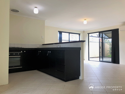 12 Coomer Elbow, South Guildford