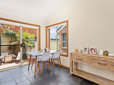 2 / 70 Pur Pur Avenue, Lake Illawarra