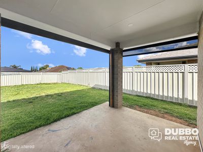 35A Champagne Drive, Dubbo