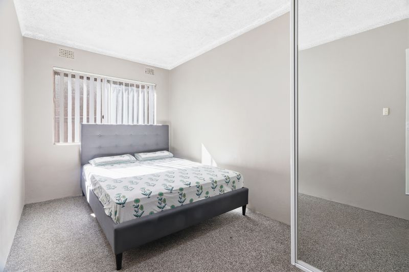 4 / 20 Bringelly Road , Kingswood