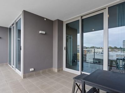 909 / 659 Murray Street, West Perth