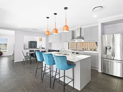 82  Sundowner Parkway (The Gables), Box Hill