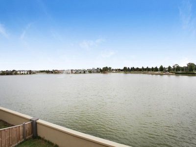 93 Broadbeach Circuit, Sanctuary Lakes